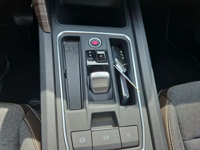 Seat Leon 1.5 eTSI DSG Sportstourer Xcellence