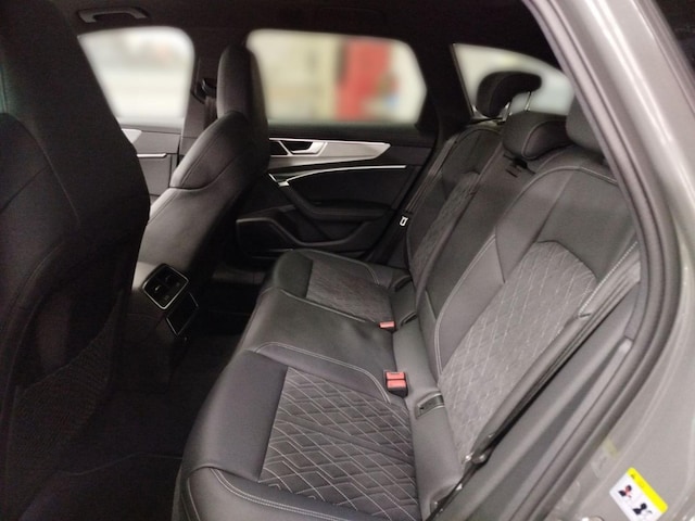 Audi S6 Avant Quattro