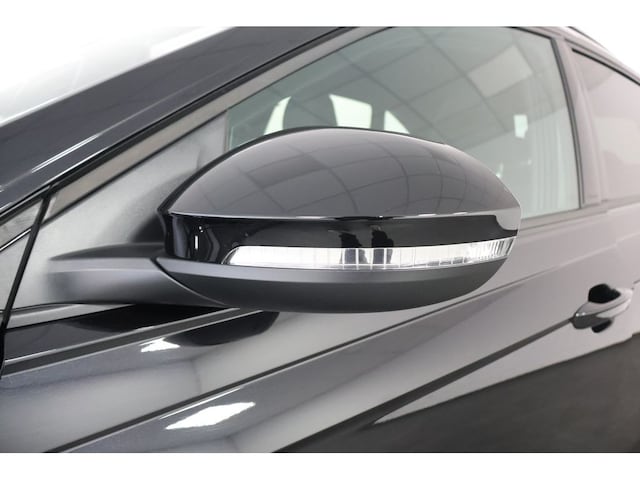 Volkswagen Taigo 1.0 TSI DSG R-Line