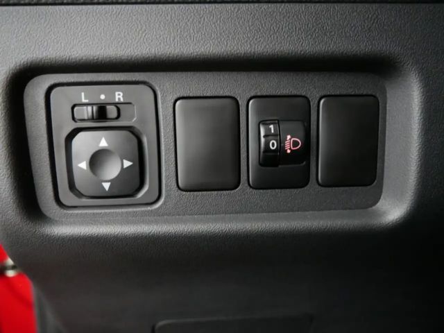 Mitsubishi Space Star Star