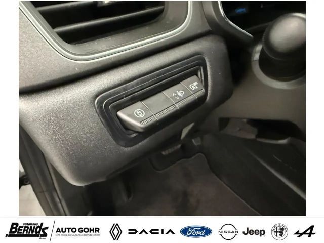 Renault Captur EDC Hybrid Techno