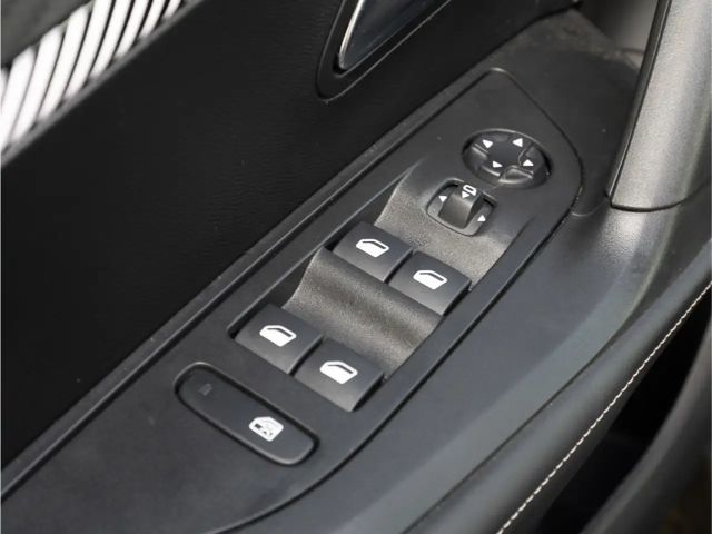 Peugeot 2008 Allure Pack PureTech