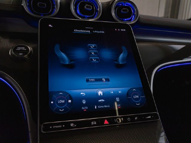 Mercedes-Benz C 200 AMG Line Sedan