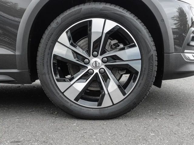 Volvo V60 Cross Country AWD Plus