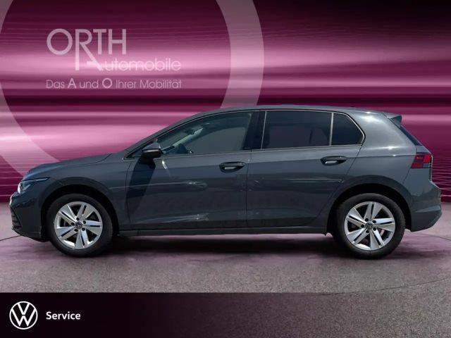 Volkswagen Golf 1.0 TSI