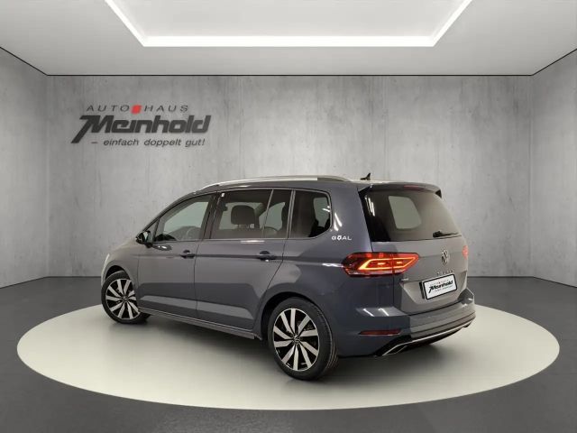 Volkswagen Touran 1.5 TSI DSG R-Line