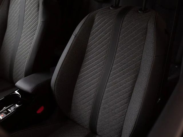 Peugeot 2008 Allure Pack PureTech