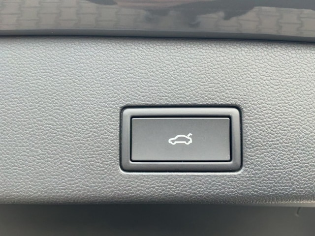 Volkswagen Golf 1.5 eTSI DSG Golf VIII Variant