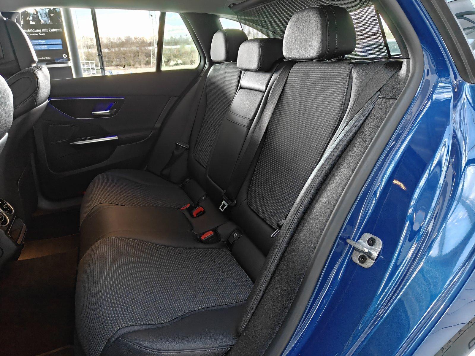 Mercedes-Benz C 180 AVANTGARDE Estate