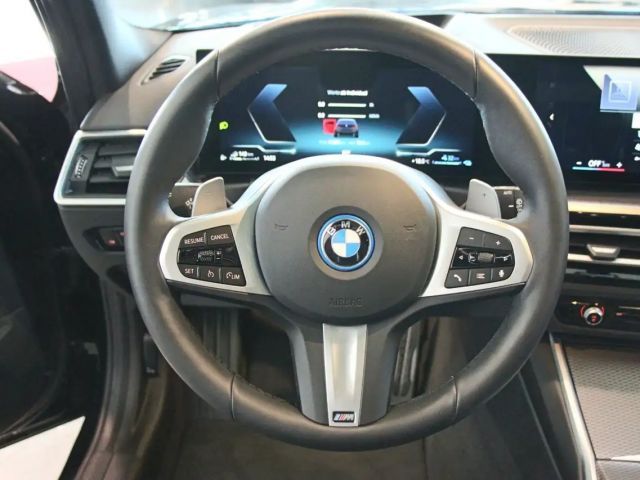 BMW 320 320e M-Sport Touring xDrive