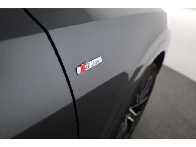 Audi Q8 55 TFSI Quattro S-Line