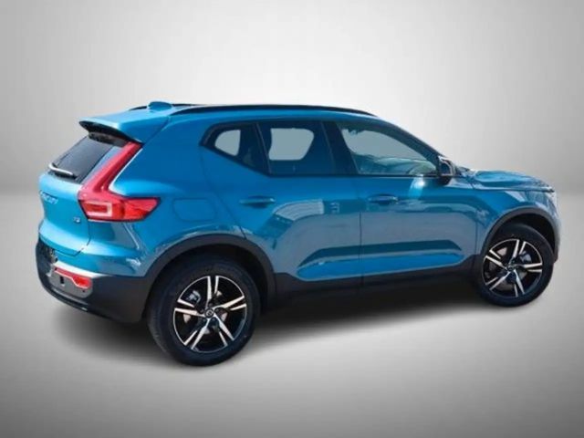 Volvo XC40 Business Dark Plus