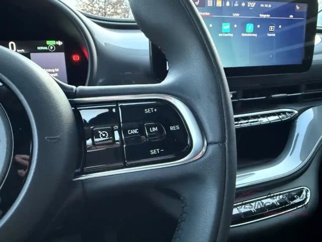 Fiat 500e +Keyless+Klimaaut.+Rückfahrkam.+PDC+Sitzheiz.