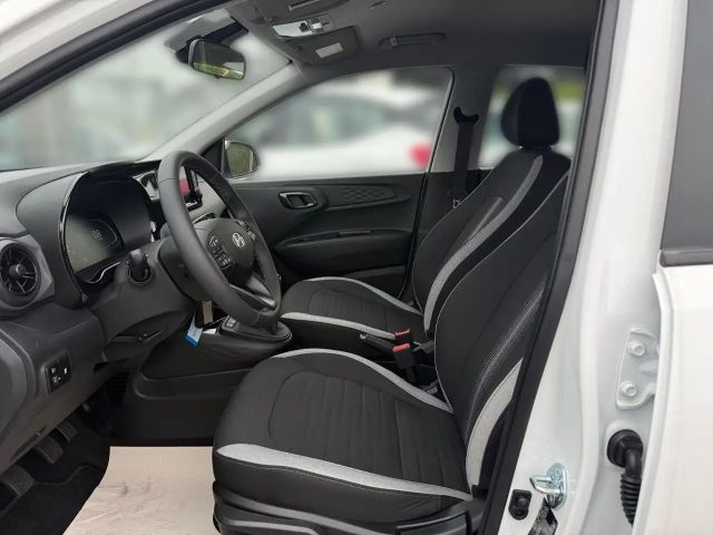 Hyundai i10 2WD Trend