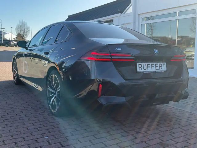 BMW i5 M-Sport Sedan eDrive40