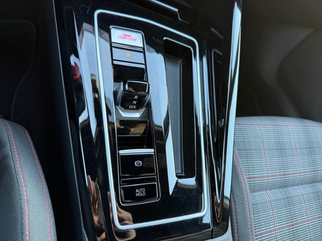 Volkswagen Golf 2.0 TSI DSG Golf VIII