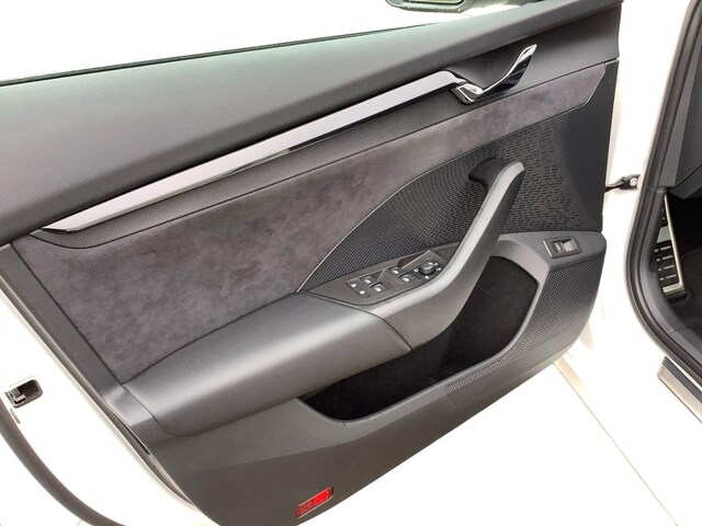 Skoda Octavia 2.0 TSI Combi RS