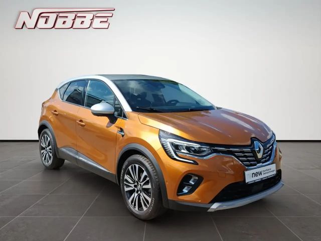 Renault Captur E-Tech Initiale Paris