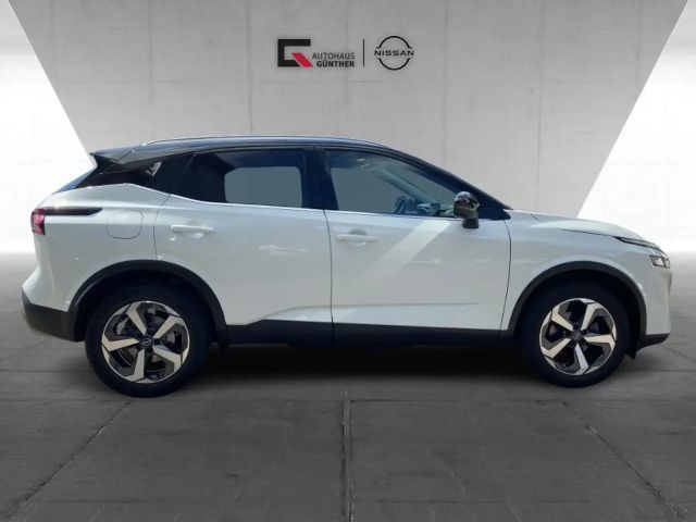 Nissan Qashqai DIG-T N-Connecta