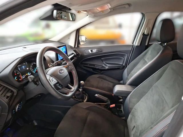 Ford EcoSport ST Line