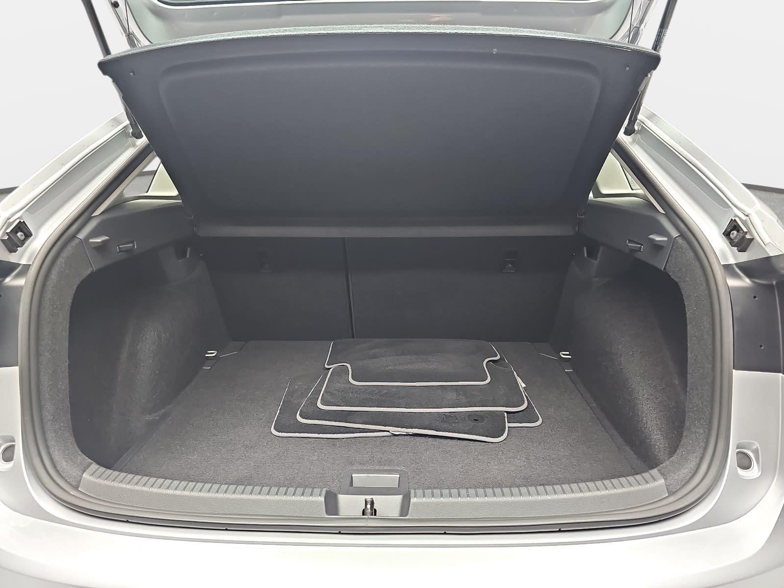 Volkswagen Taigo 1.0 TSI DSG Life