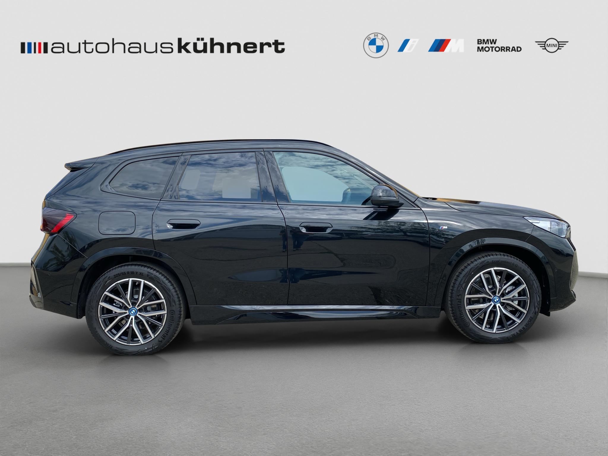 BMW iX1 xDrive30