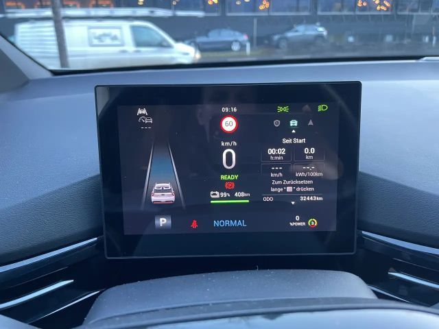 MG MG4 51 kWh 64 kWh EV Luxury