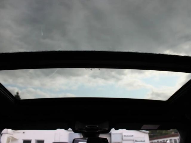 BMW 135 135i Sedan xDrive