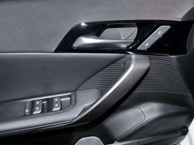 MG MG4 STD Tageszulassung LED/Sitz- &Lenkradheizung