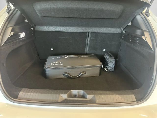 Opel Astra Business Edition Hybrid