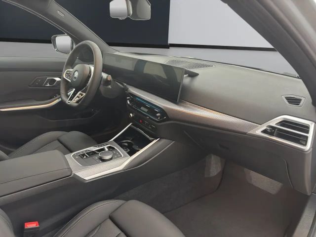 BMW 330 330e Touring xDrive