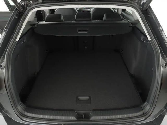 Volkswagen Golf Business DSG Variant