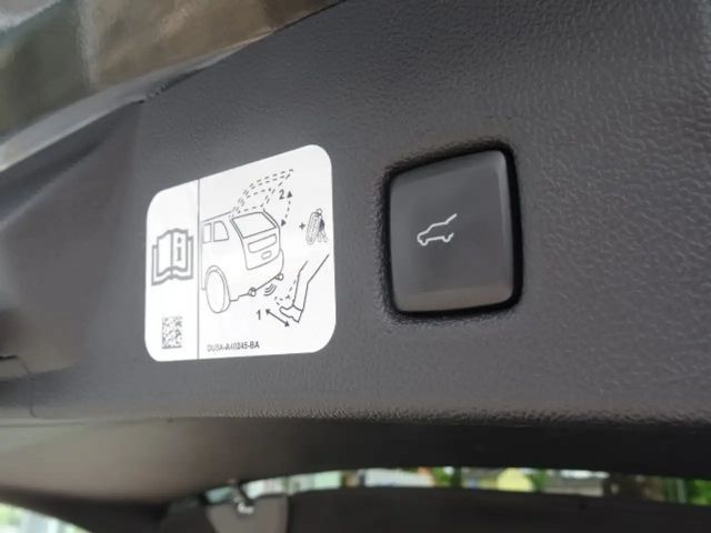 Ford Kuga Plug in Hybrid ST Line X