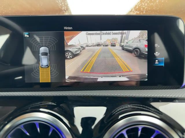 Mercedes-Benz A 250 A 250 e AMG Line