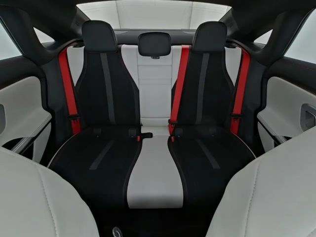 Mercedes-Benz CLA 250 AMG Line Coupé