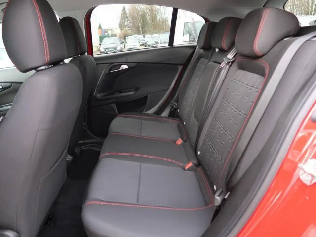 Fiat Tipo 5-Türer MY23 (RED) Hybrid 1.5 GSE LED M+S