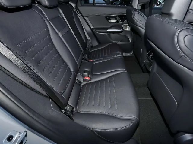 Mercedes-Benz GLC 300 4MATIC AMG Line