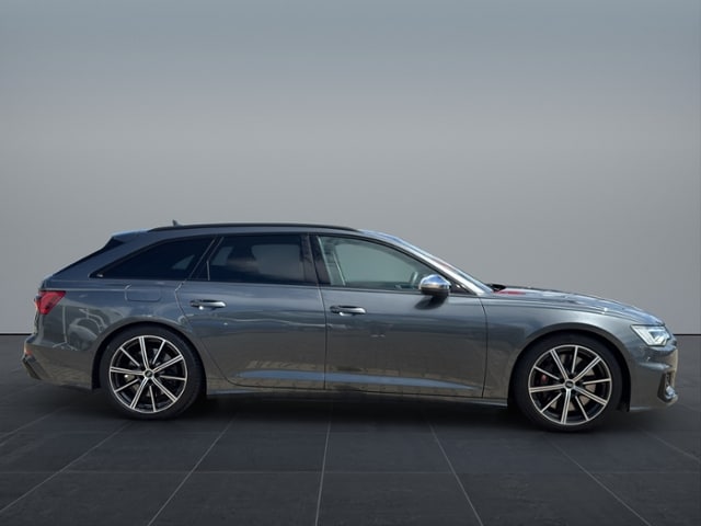 Audi S6 Avant Quattro