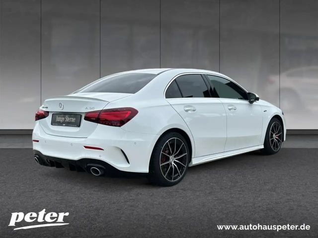 Mercedes-Benz A 35 AMG 4MATIC AMG Line