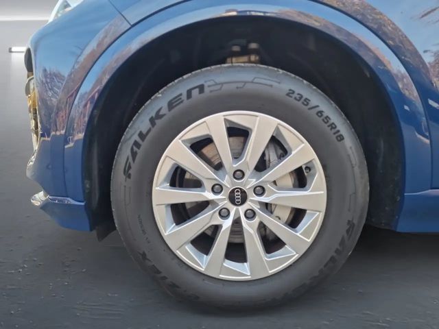 Audi Q6 e-tron TECH LED+ PANO KAM. ACC