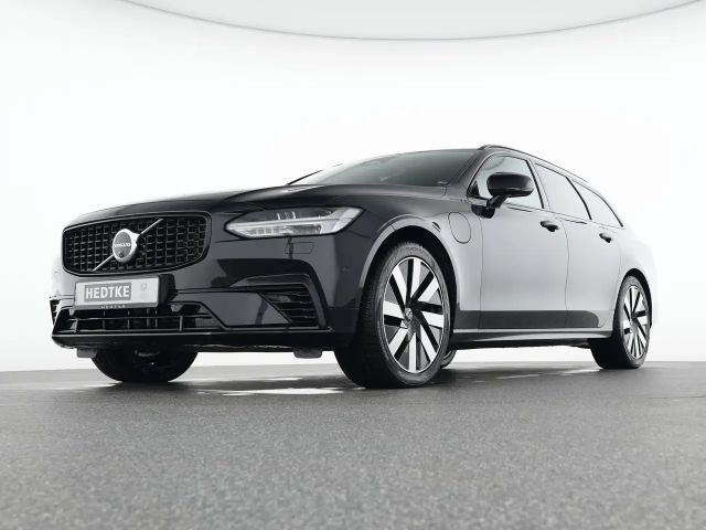 Volvo V90 AWD Dark Plus T6
