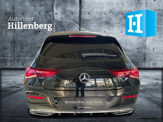 Mercedes-Benz CLA 200 AMG Line