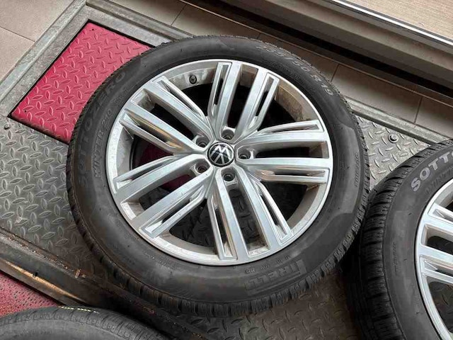 Volkswagen Tiguan *Sonderleasing* HUD Black RearView Sitzh TravelAssist