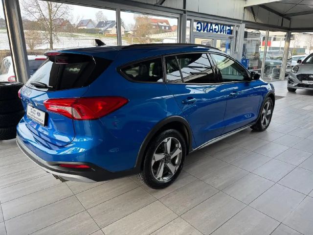 Ford Focus Active EcoBoost
