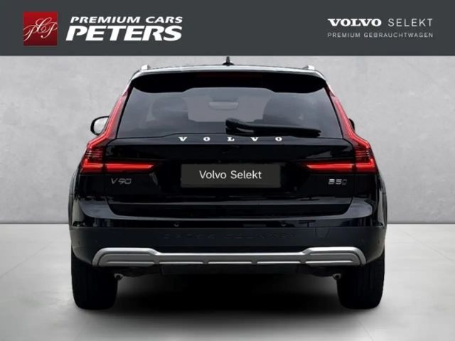 Volvo V90 Cross Country AWD Plus