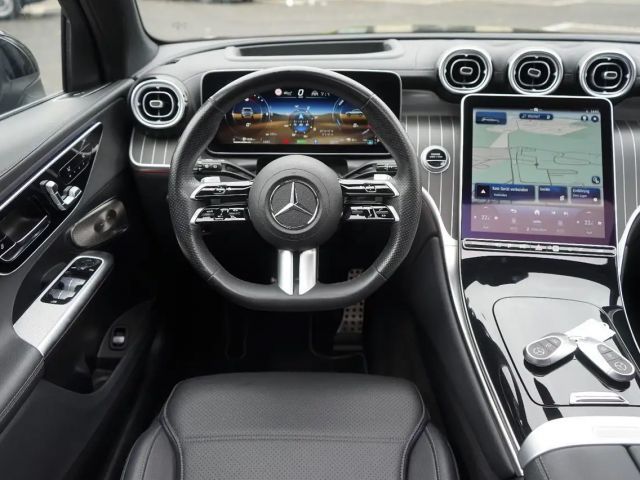 Mercedes-Benz GLC 300 AMG Line