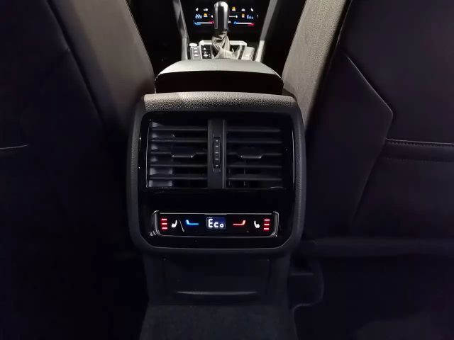 Volkswagen Arteon DSG R-Line