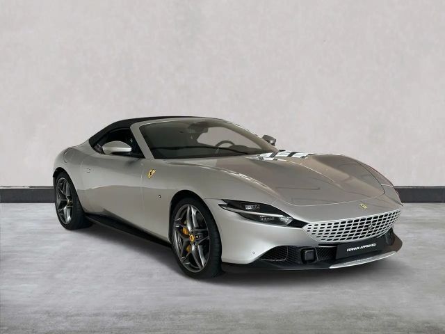 Ferrari Roma Spider