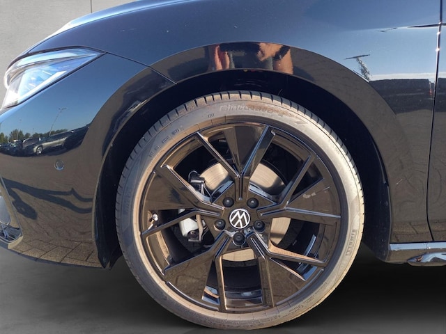 Volkswagen Passat DSG R-Line