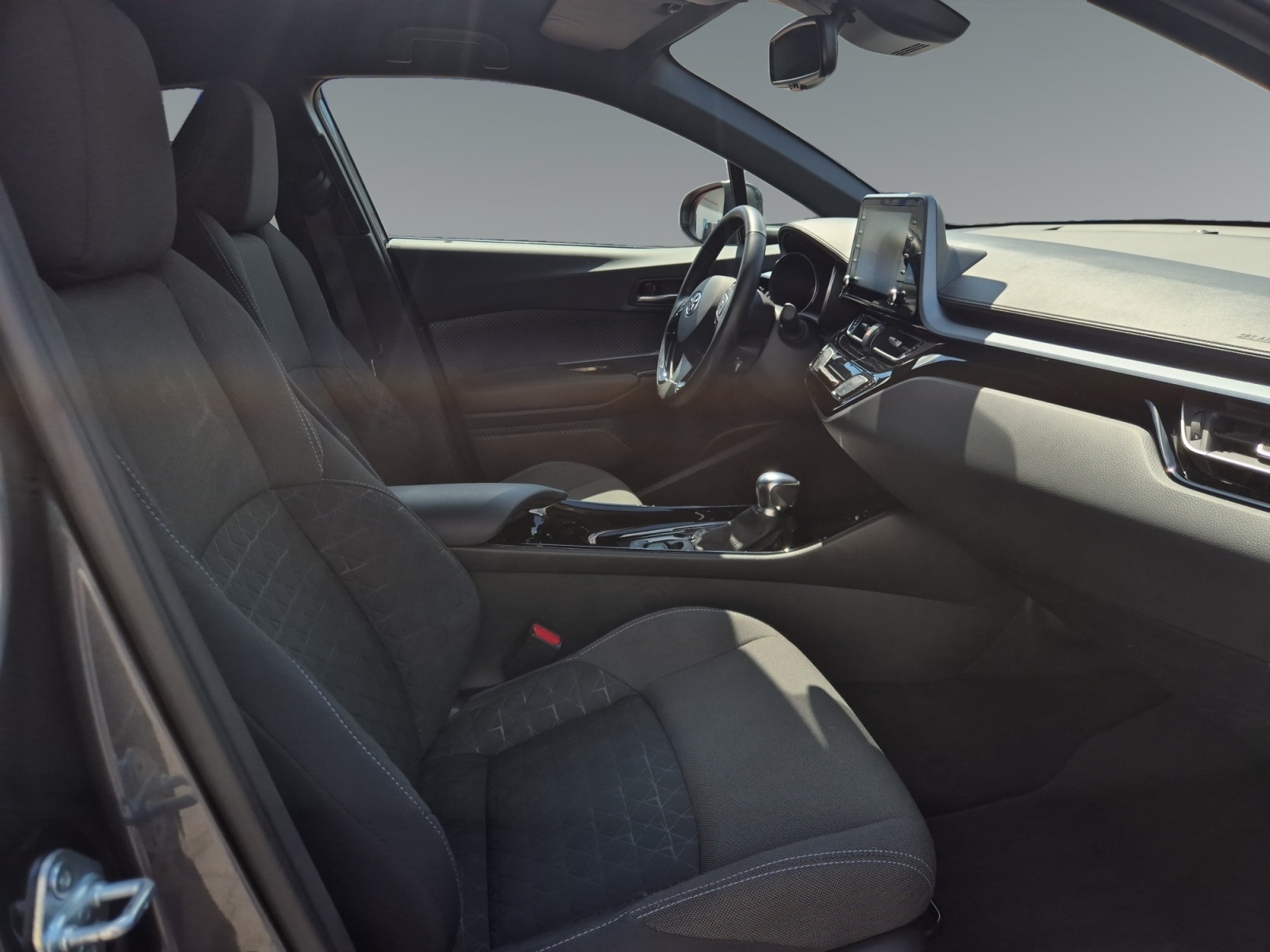 Toyota C-HR 5-deurs Plus